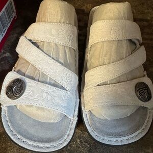 Textured Leather Sandals with Decorative Buttons